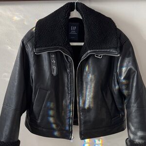 GAP Black Faux Leather Jacket with Shearling Trim Sz Medium Petite